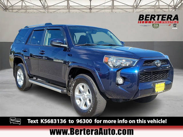 2019 Toyota 4Runner SR5 4WD photo