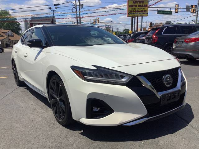 2019 Nissan Maxima SR FWD photo