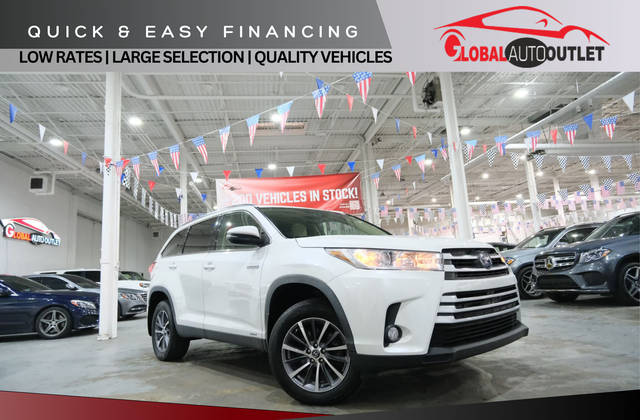 2019 Toyota Highlander Hybrid XLE AWD photo