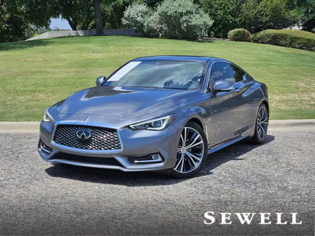 2019 Infiniti Q60 3.0t LUXE RWD photo