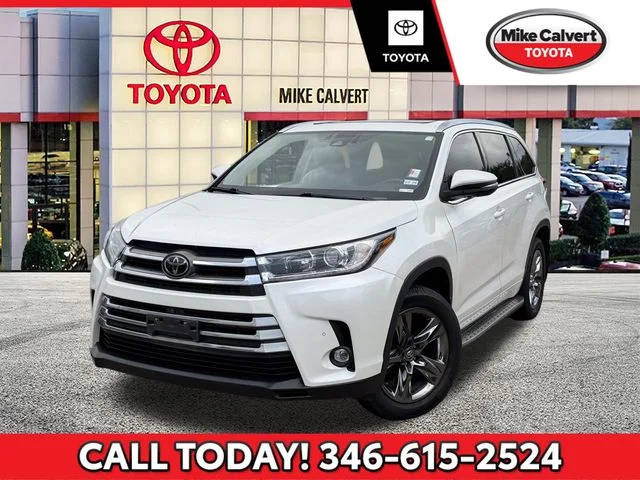 2019 Toyota Highlander Limited Platinum FWD photo