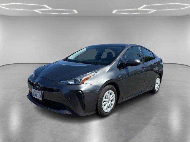 2019 Toyota Prius LE FWD photo