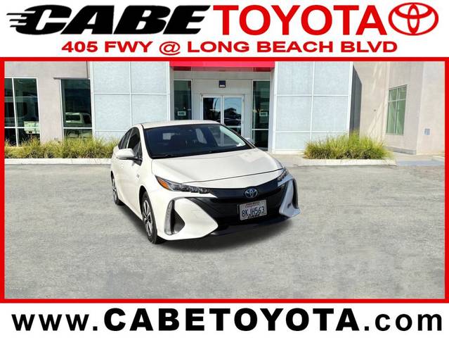 2019 Toyota Prius Prime Plus FWD photo