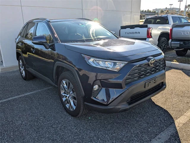 2019 Toyota RAV4 XLE Premium FWD photo