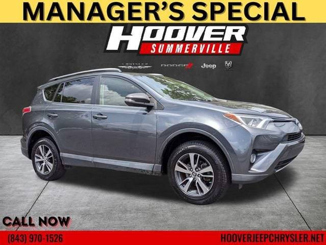 2016 Toyota RAV4 XLE FWD photo