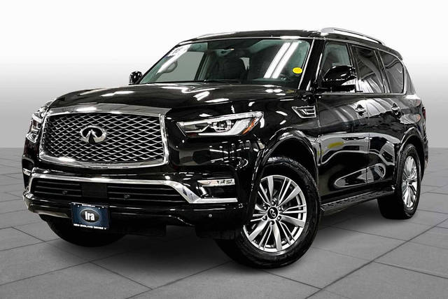 2018 Infiniti QX80  4WD photo