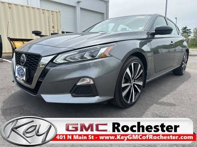 2019 Nissan Altima 2.5 SR AWD photo