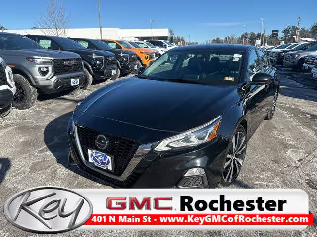 2019 Nissan Altima 2.5 SR AWD photo