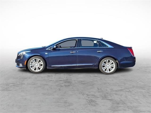 2018 Cadillac XTS Luxury AWD photo