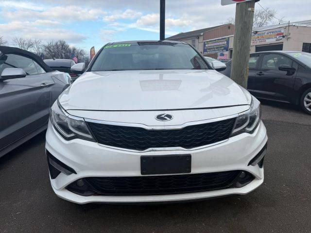 2019 Kia Optima S FWD photo