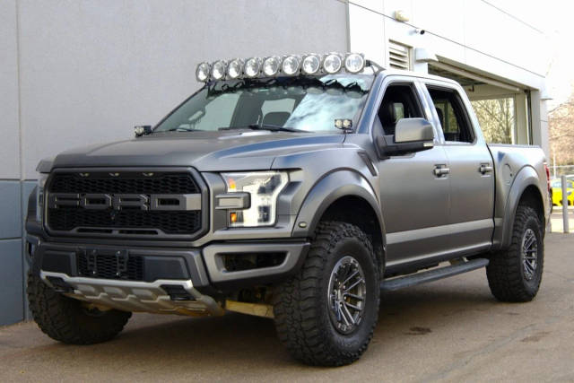 2019 Ford F-150 Raptor 4WD photo