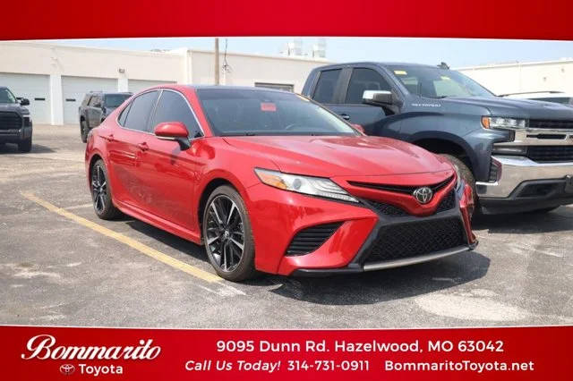 2019 Toyota Camry XSE FWD photo