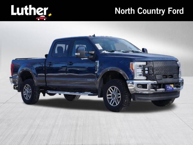 2019 Ford F-350 Super Duty LARIAT 4WD photo