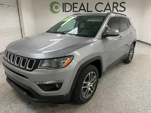 2019 Jeep Compass Latitude w/Sun/Wheel Pkg FWD photo