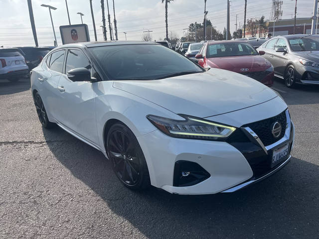 2019 Nissan Maxima SR FWD photo