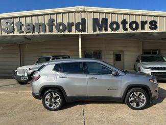 2018 Jeep Compass Limited FWD photo