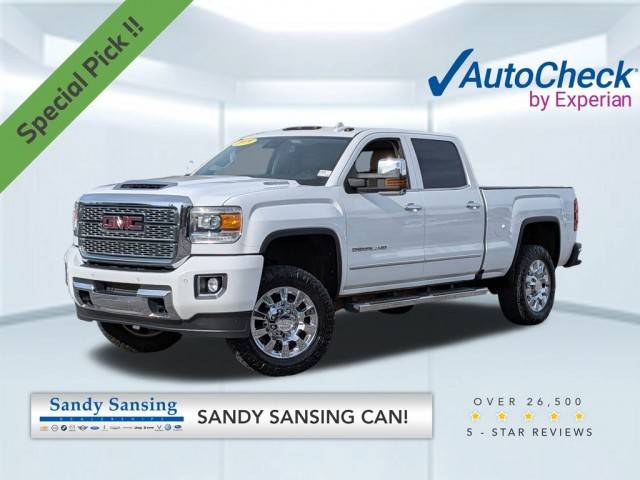 2019 GMC Sierra 2500HD Denali 4WD photo
