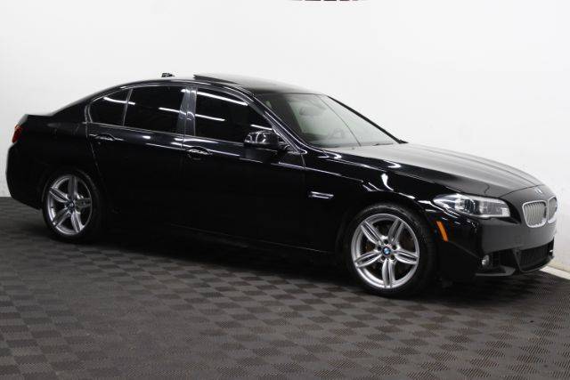 2015 BMW 5 Series 550i RWD photo