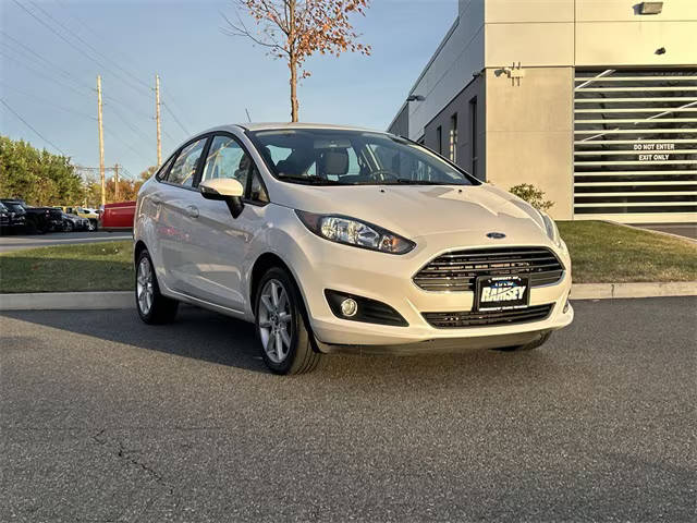 2019 Ford Fiesta SE FWD photo