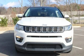 2019 Jeep Compass Latitude FWD photo