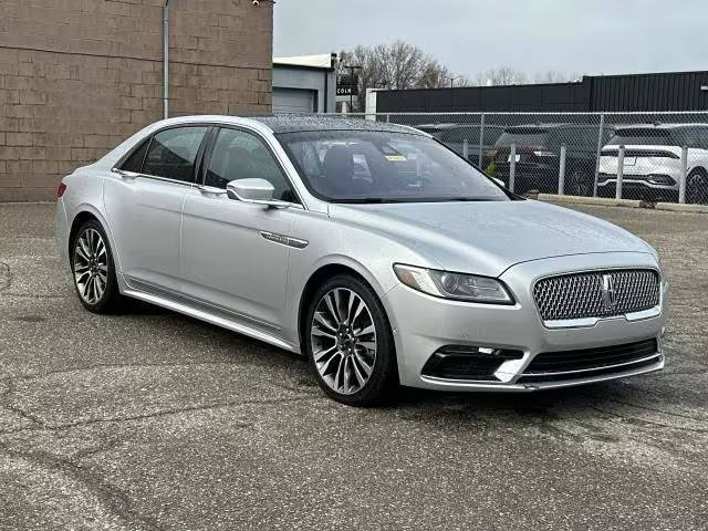 2019 Lincoln Continental Reserve AWD photo