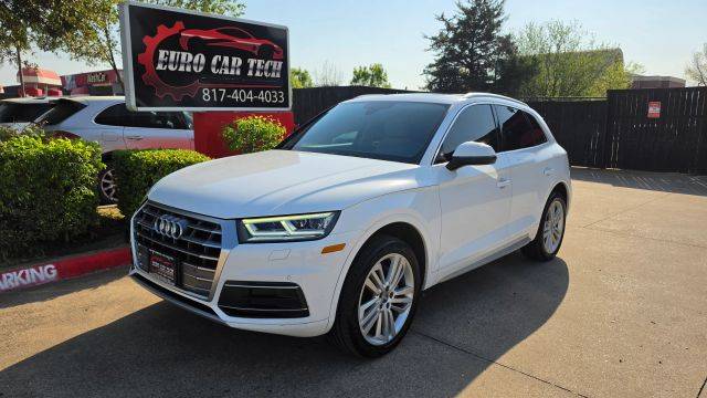 2019 Audi Q5 Premium Plus AWD photo
