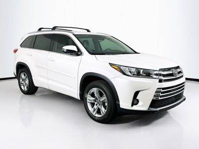 2019 Toyota Highlander Limited FWD photo