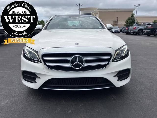 2019 Mercedes-Benz E-Class E 300 AWD photo