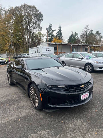 2019 Chevrolet Camaro 1LT RWD photo