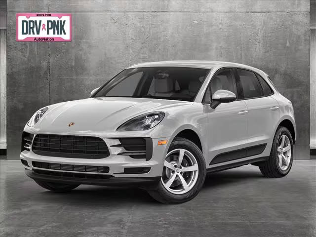 2019 Porsche Macan  AWD photo