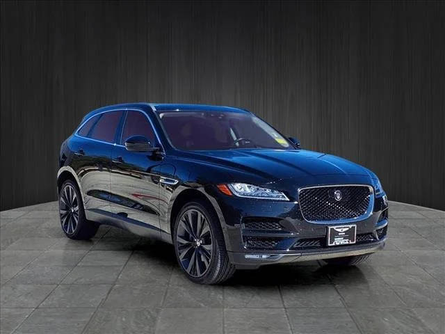 2019 Jaguar F-Pace 30t Portfolio AWD photo