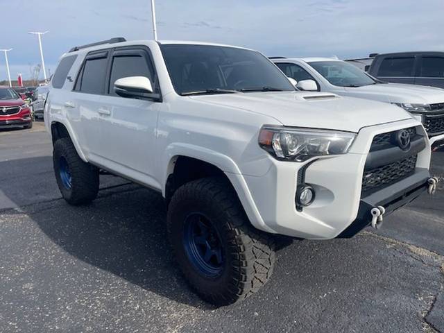 2019 Toyota 4Runner TRD Off Road Premium 4WD photo