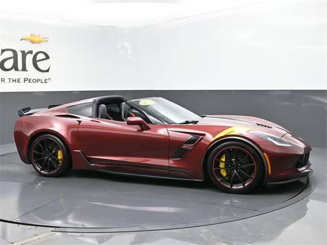 2019 Chevrolet Corvette Grand Sport 2LT RWD photo