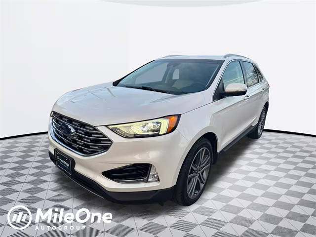 2019 Ford Edge Titanium AWD photo