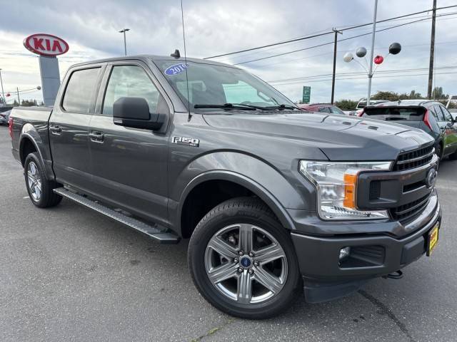 2019 Ford F-150 XLT 4WD photo