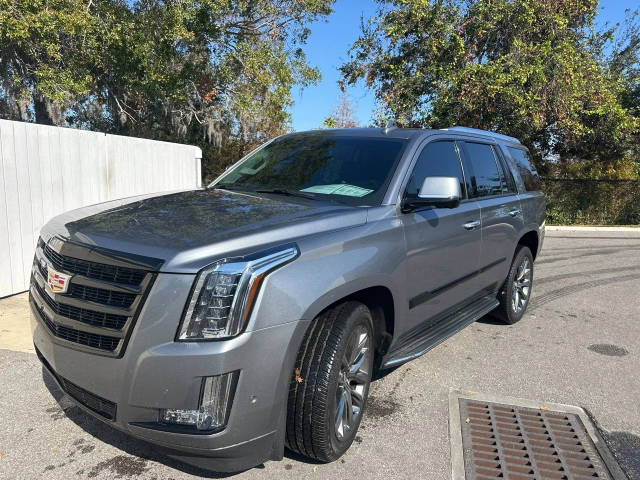 2019 Cadillac Escalade Luxury 4WD photo