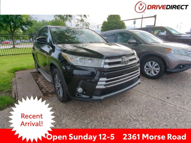 2019 Toyota Highlander XLE FWD photo