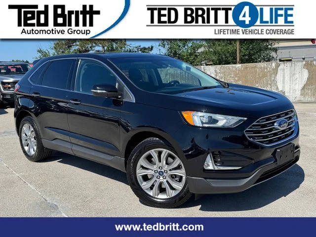 2019 Ford Edge Titanium AWD photo