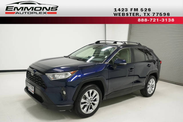 2019 Toyota RAV4 XLE Premium FWD photo