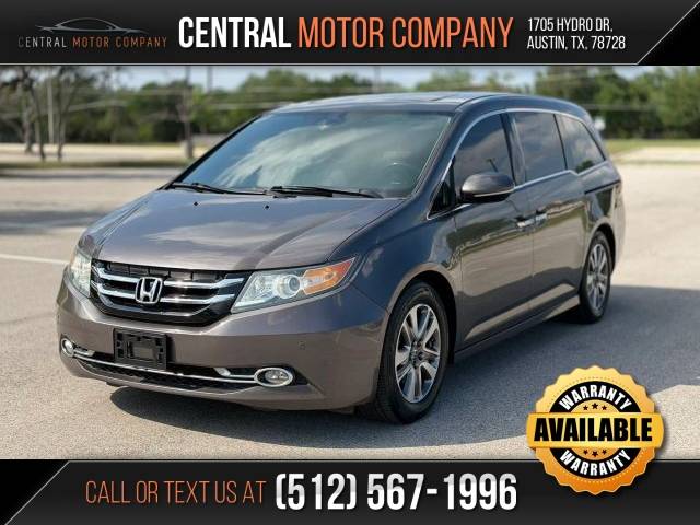 2015 Honda Odyssey Touring Elite FWD photo