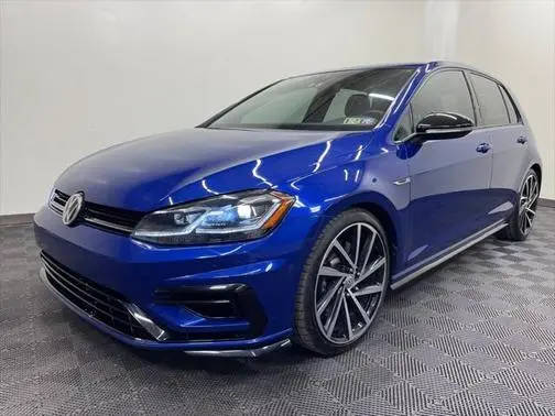 2019 Volkswagen Golf R  AWD photo