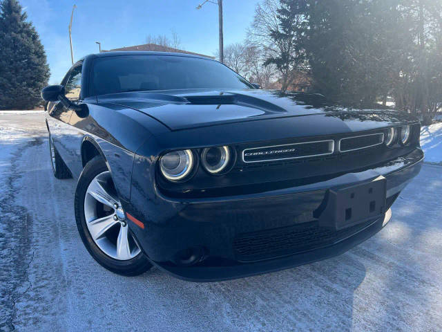 2018 Dodge Challenger SXT RWD photo
