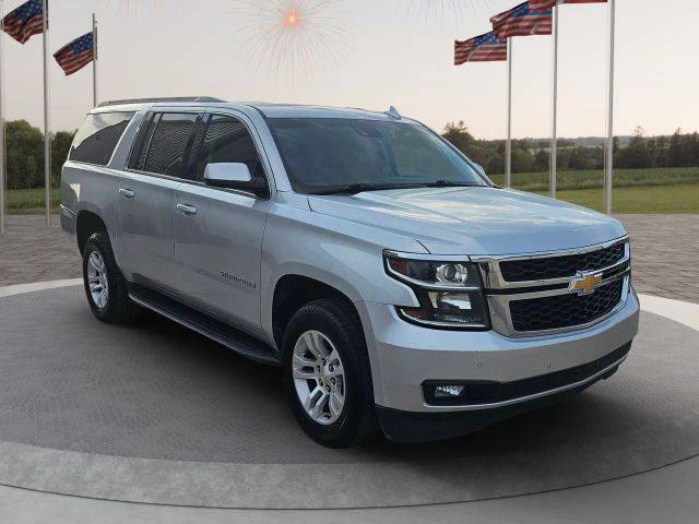 2018 Chevrolet Suburban LT RWD photo