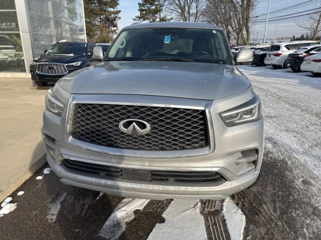 2019 Infiniti QX80 LUXE 4WD photo