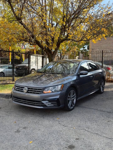 2018 Volkswagen Passat R-Line FWD photo