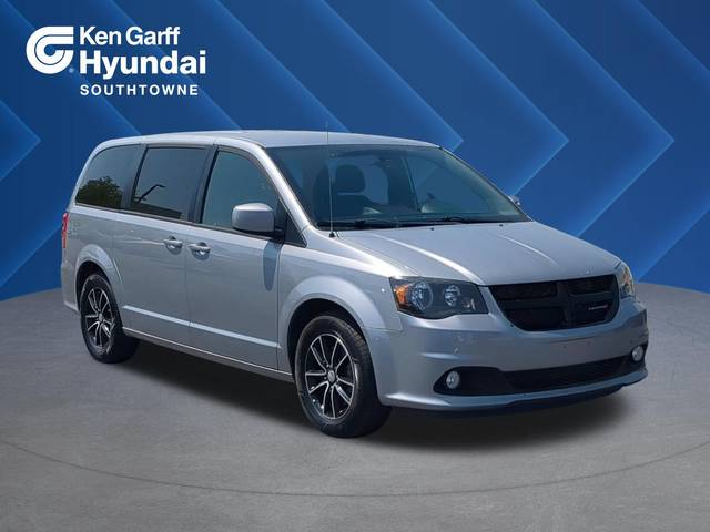 2018 Dodge Grand Caravan SE Plus FWD photo