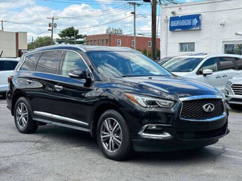 2019 Infiniti QX60 LUXE AWD photo