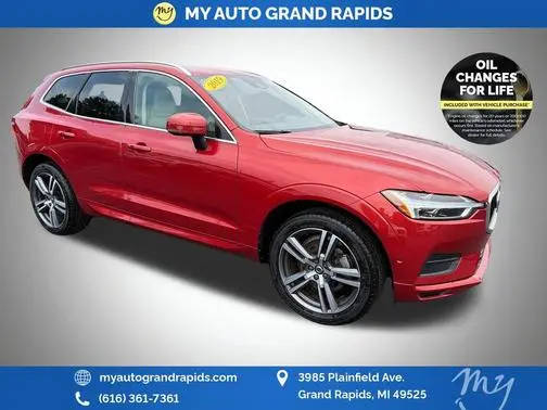 2019 Volvo XC60 Momentum AWD photo