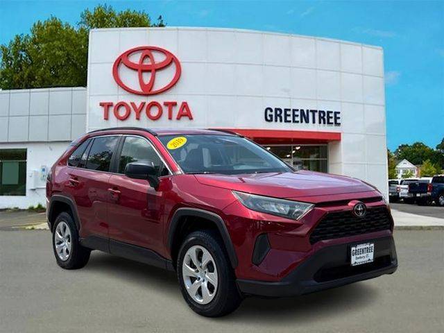 2019 Toyota RAV4 LE AWD photo