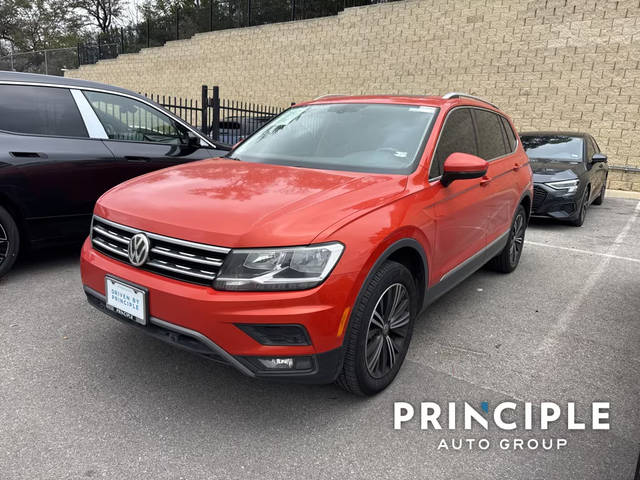 2019 Volkswagen Tiguan SEL FWD photo